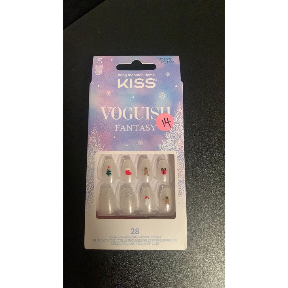 KISS Voguish Fantasy Holiday Nails - Fancy Elves